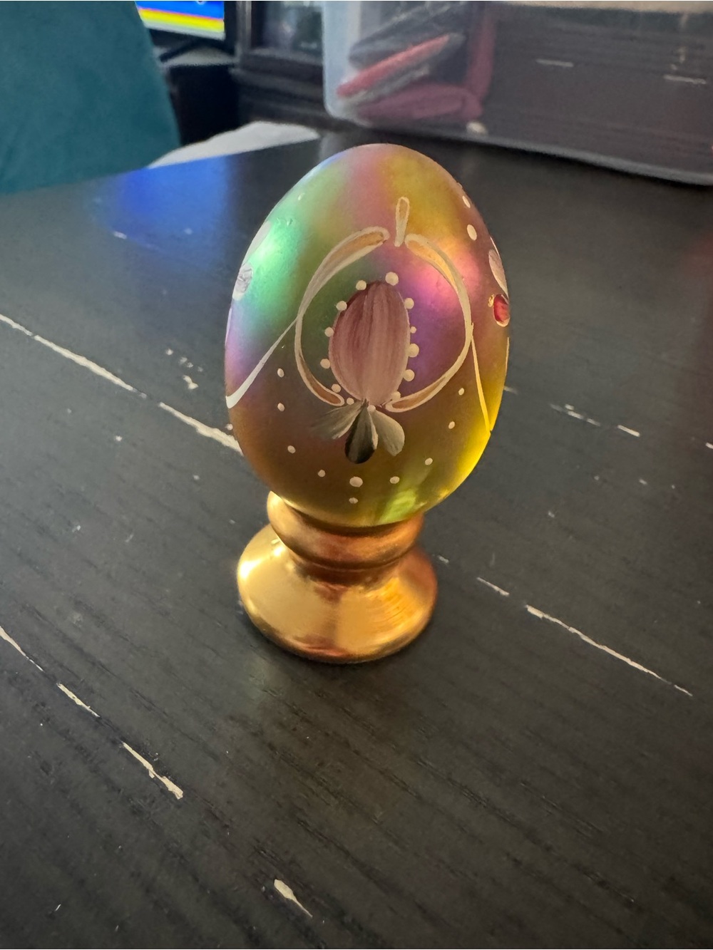 Fenton Hand-Painted Iridescent Decorative Egg with Gold Stand